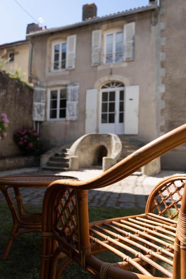 Un Dimanche Chez Julie Chambre Leontine ปาคเตอเนย์ ภายนอก รูปภาพ