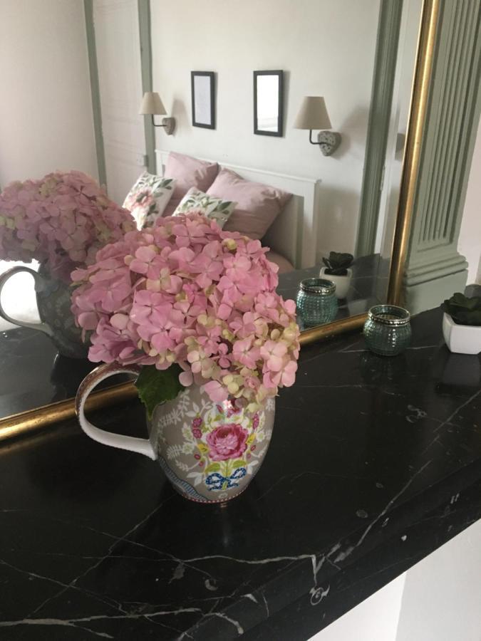 Un Dimanche Chez Julie Chambre Leontine ปาคเตอเนย์ ภายนอก รูปภาพ